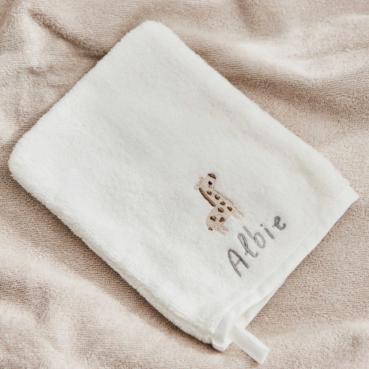 Personalised Giraffe Bath Mitt