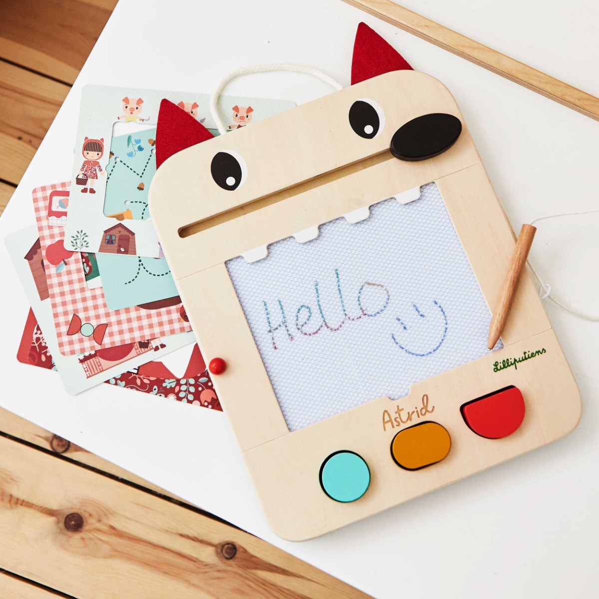 Personalised Lilliputiens Magnetic Drawing Board