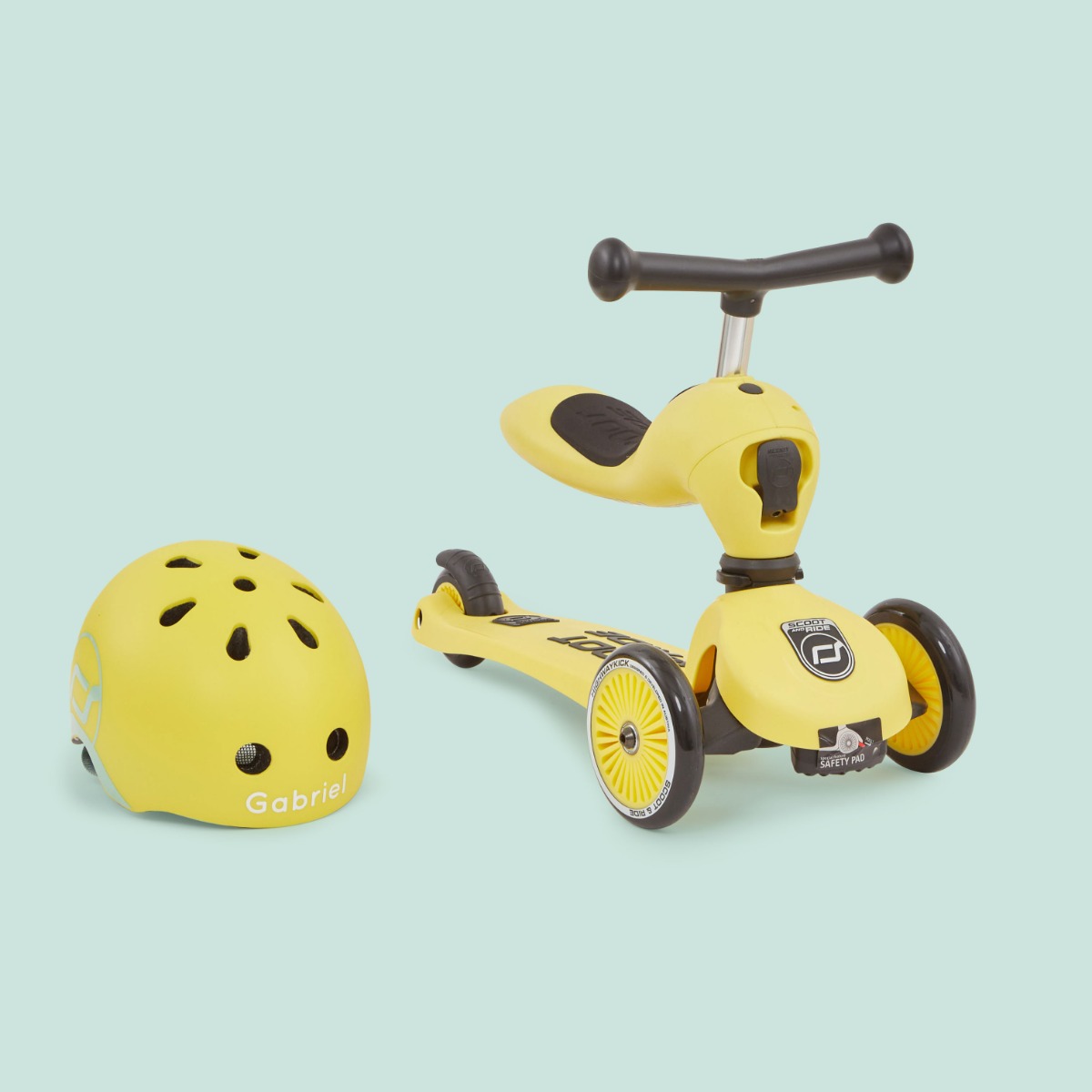 Personalised Scoot and Ride Highway Kick 1 Scooter Helmet Gift Set