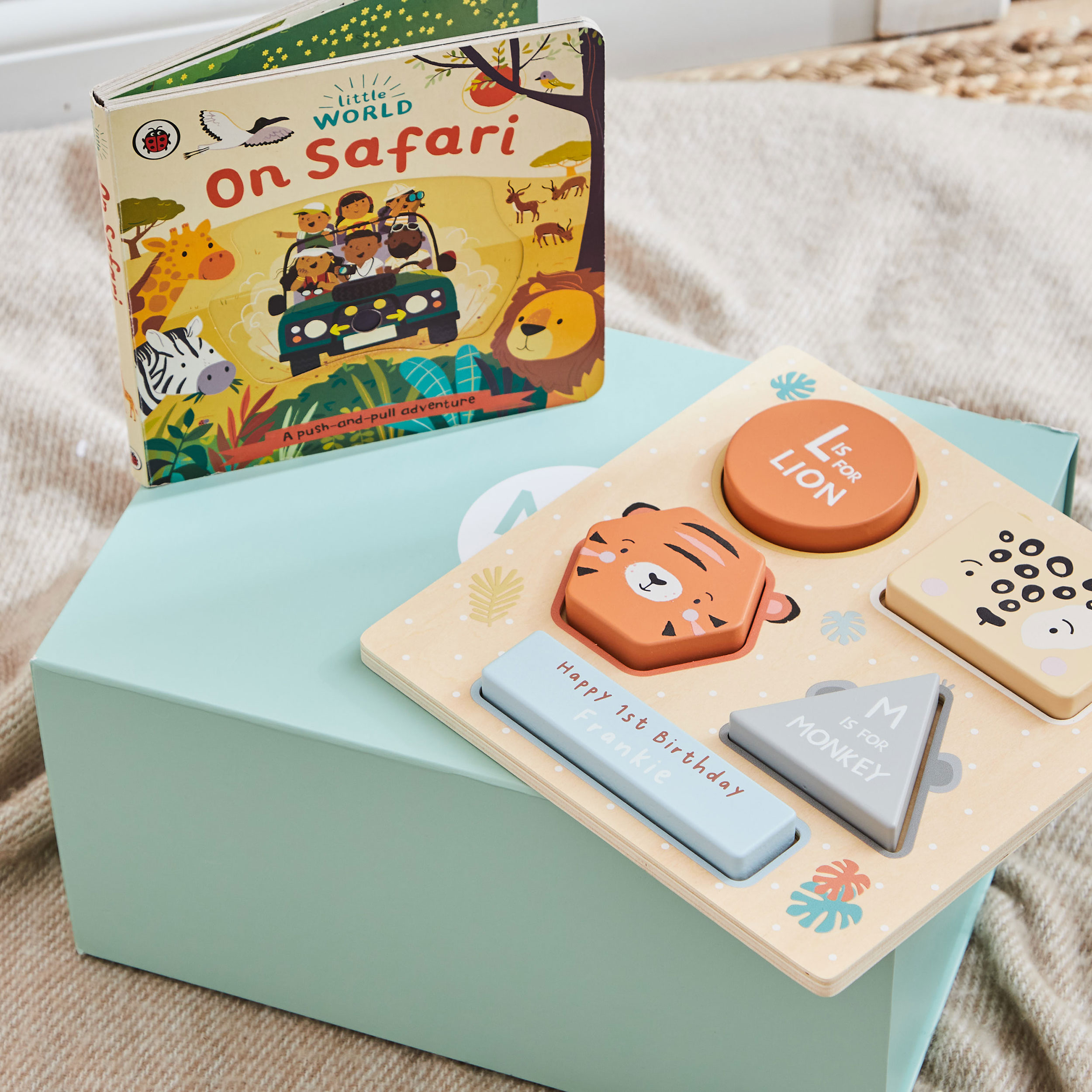 Personalised Safari Puzzle Read Play Gift Set